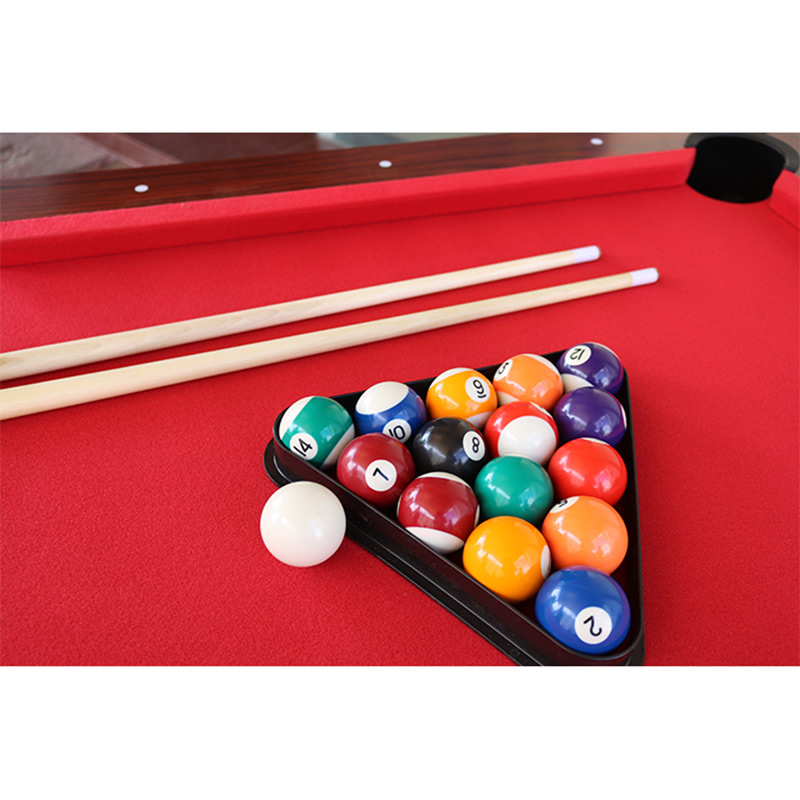 Walker & Simpson Sovereign 6ft Pool Table with Ball Return Accessories