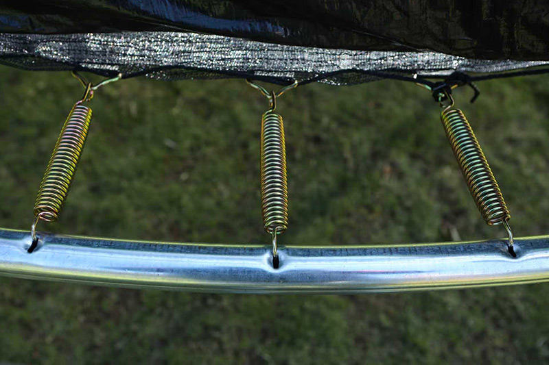 Big Air 6ft Trampoline & Safety Enclosure Free Shoe Tidy & Ladder – Green - Image 6